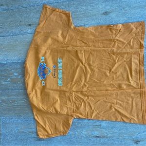 Dope vintage New York Knicks opening day T-shirt XL orange mens